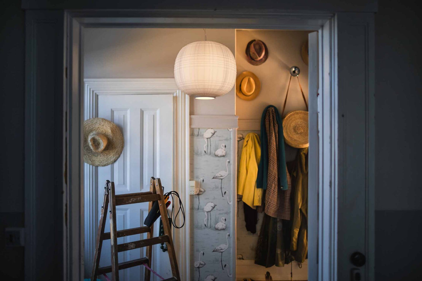 Glass pattern Hanging lights, Matt Glass, Countryside-Rustic-Vintage-Contemporary-Bohemian Hanging lights, Coastal Interior lighting, modern lighting options, contemporary lamps, ceiling lights india, light brands