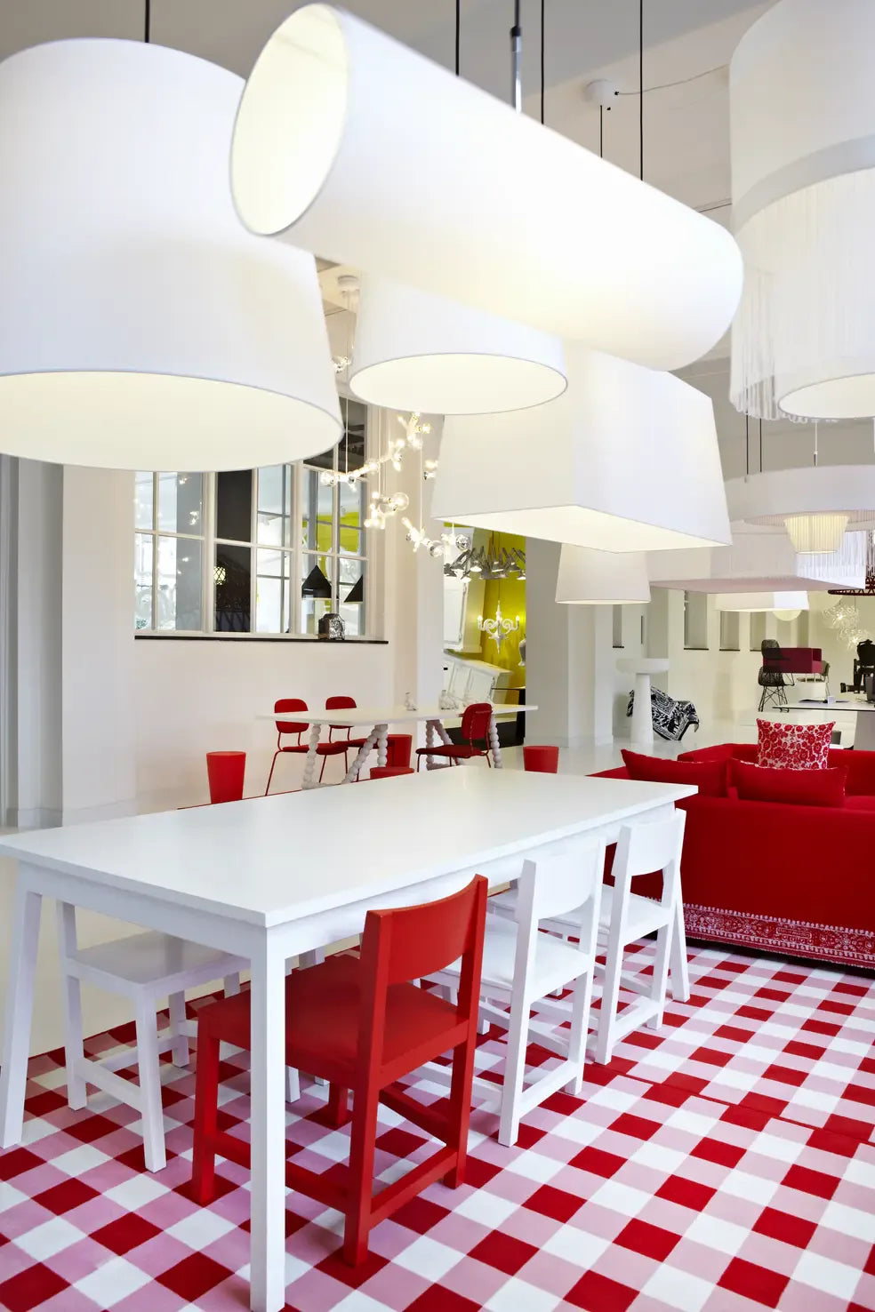 Oval Pendant Lamp by Moooi - Simple lighting design Shop Online Sober