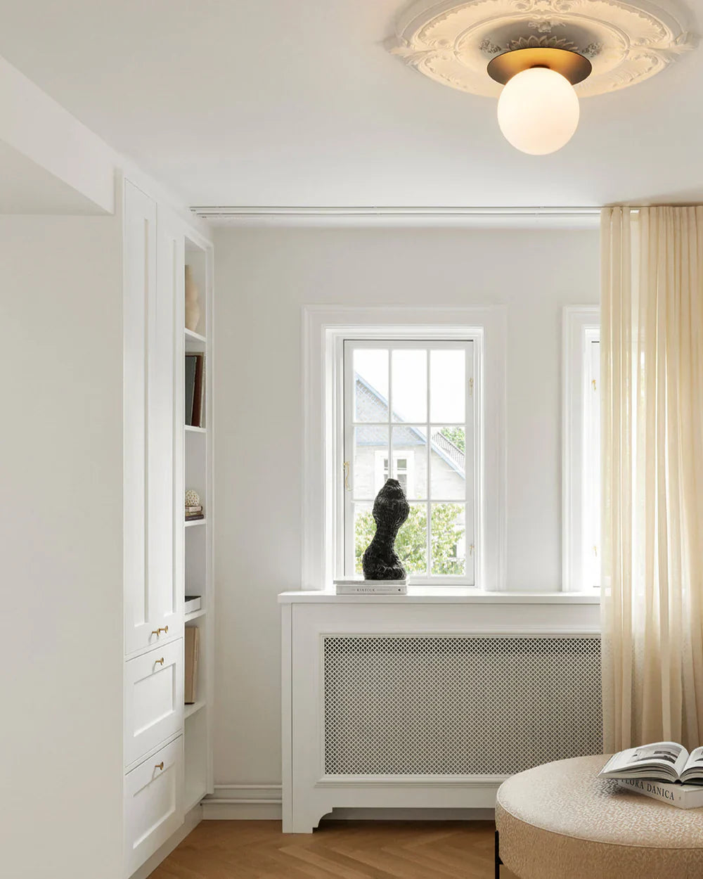 What Type of Light is Good for Home? An Expert Interior Designer Explains! 🏡💡