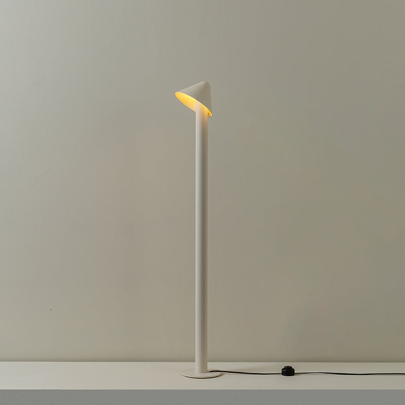 Shita floorlamp_Spanishdesignerlamp_bestpricelamp_Metallamp_contemporaryfloorlamps