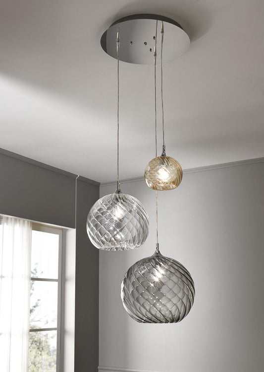 Modern sculptural pendant Parigi lamp crafted from artisan-blown glass by Cangini & Tucci.