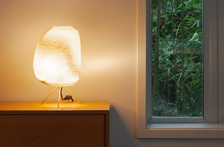 Blonde  sustainable table lamp Scraplight