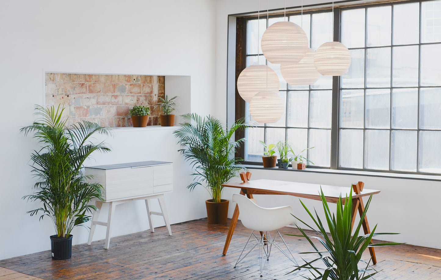 White Sustainable hanging pendant light by Graypants