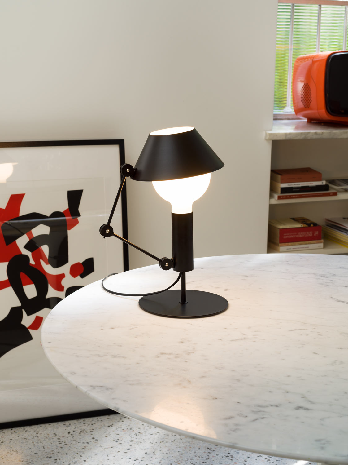 Black Adjustable intersting artistic designer table lamp