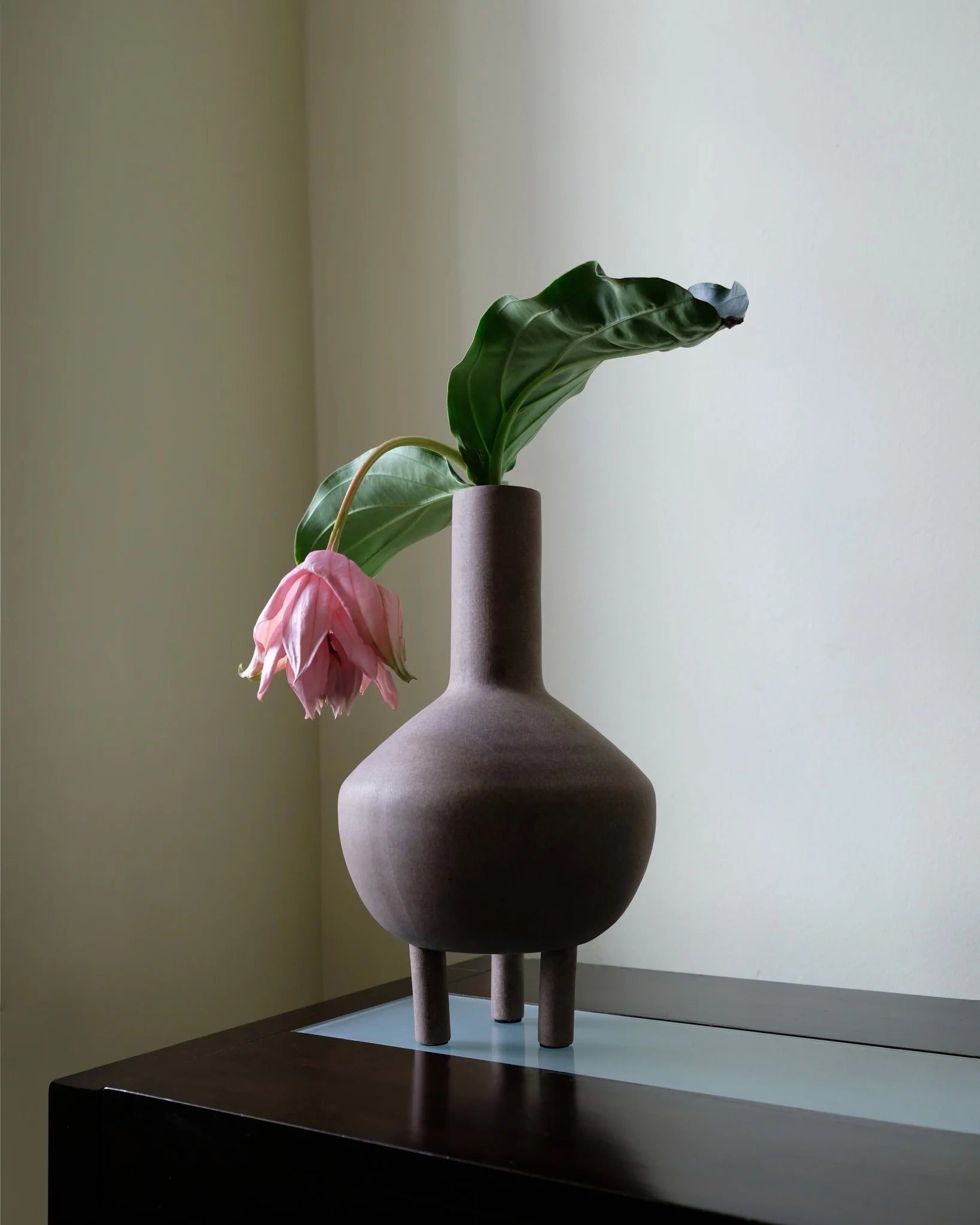 vases online