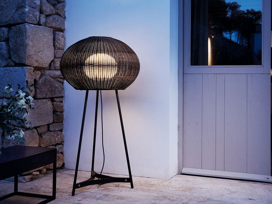 outdoor floor lamp wicker