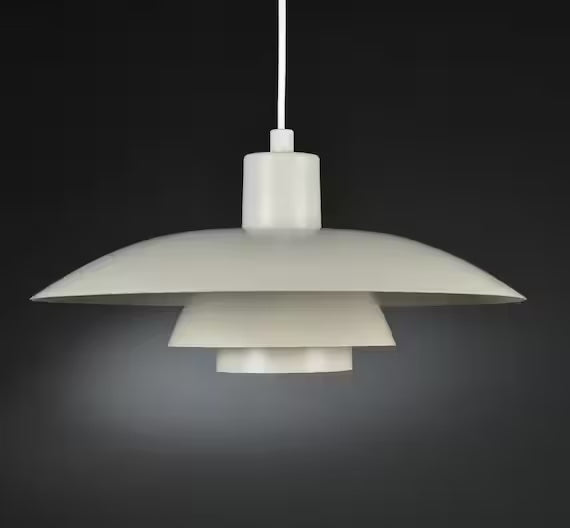 Louis Poulsen White Pendant light