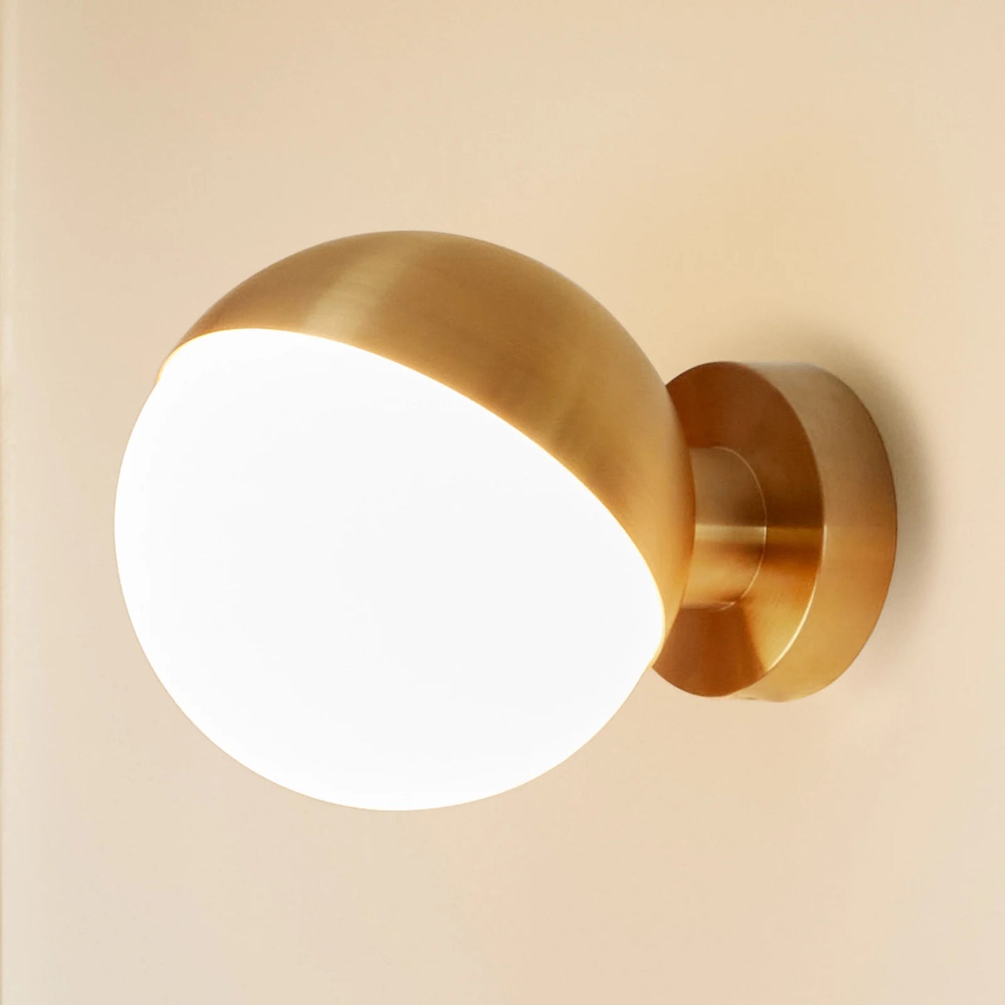 VL Studio Wall Lamp by Louis Poulsen