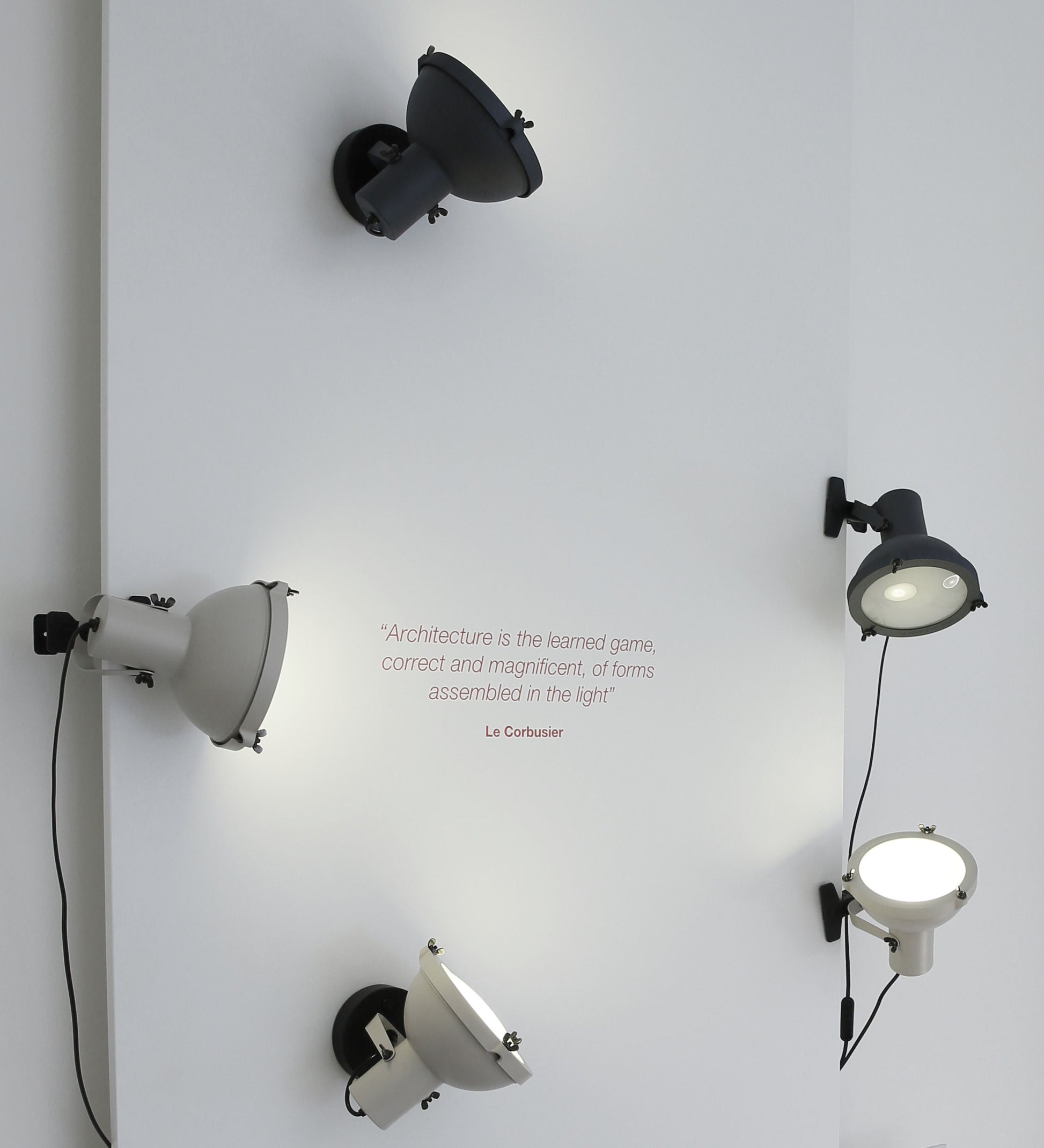 Indoor Focus study light for wall or ceiling a
