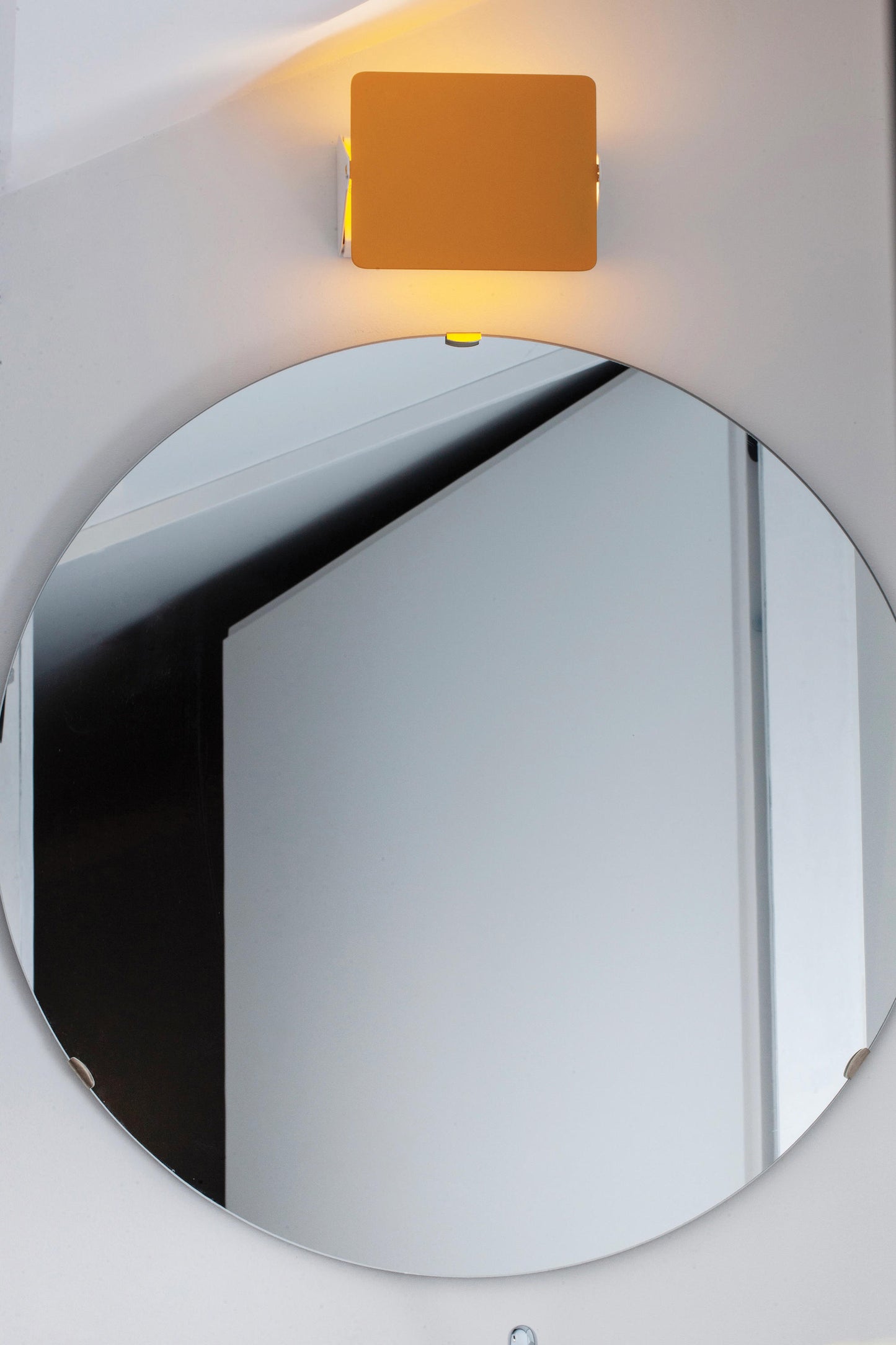 White Metal Dimmable pivotable wall light by Nemo Italian Designer