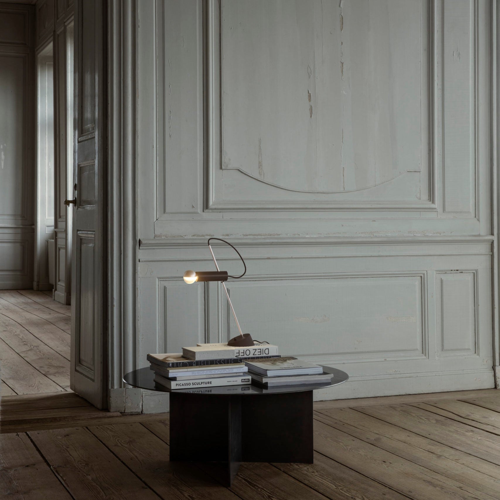 Model 566 Table Lamp by Astep – Minimalist mid-century table lamp with opal glass diffuser and brass details, designed by Vittoriano Viganò