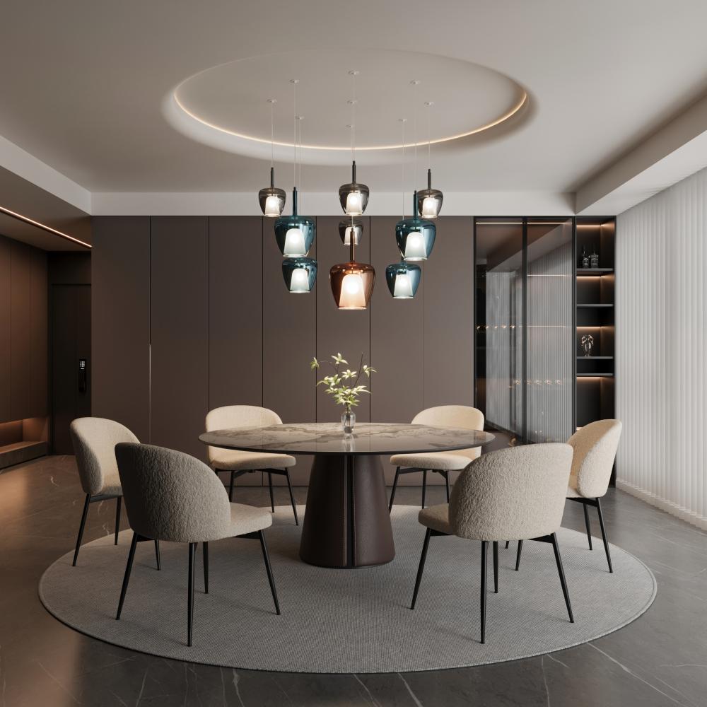 CLOS© lamp showcasing soft ambient light through handcrafted Italian glass.