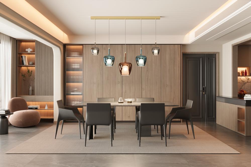 CLOS© lamp showcasing soft ambient light through handcrafted Italian glass.