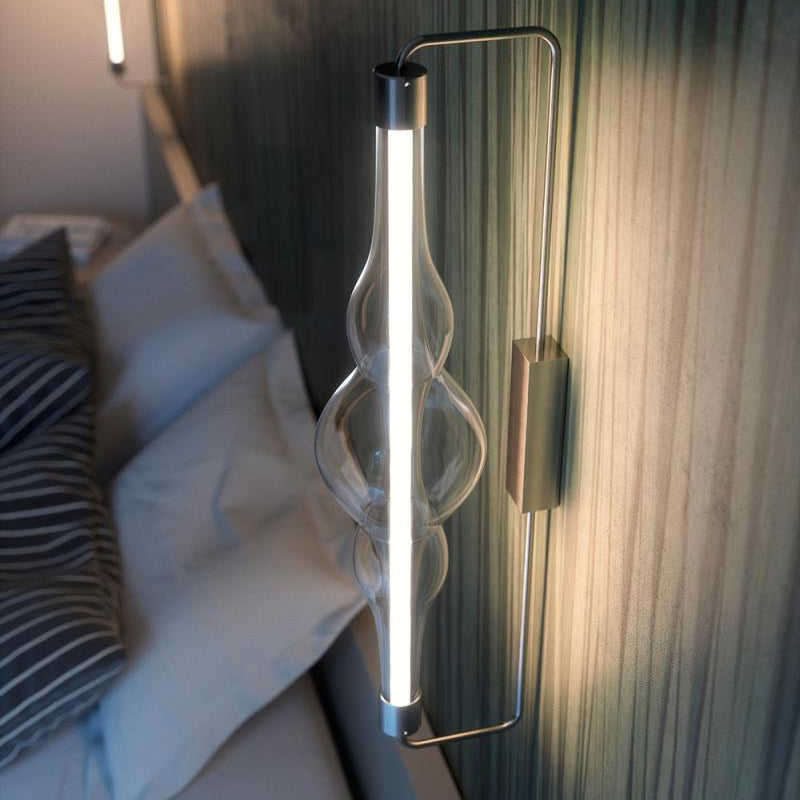 Contemporary table lamp crafted with artisan glasswork by Cangini & Tucci