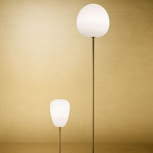 GOLD FLOOR LAMP