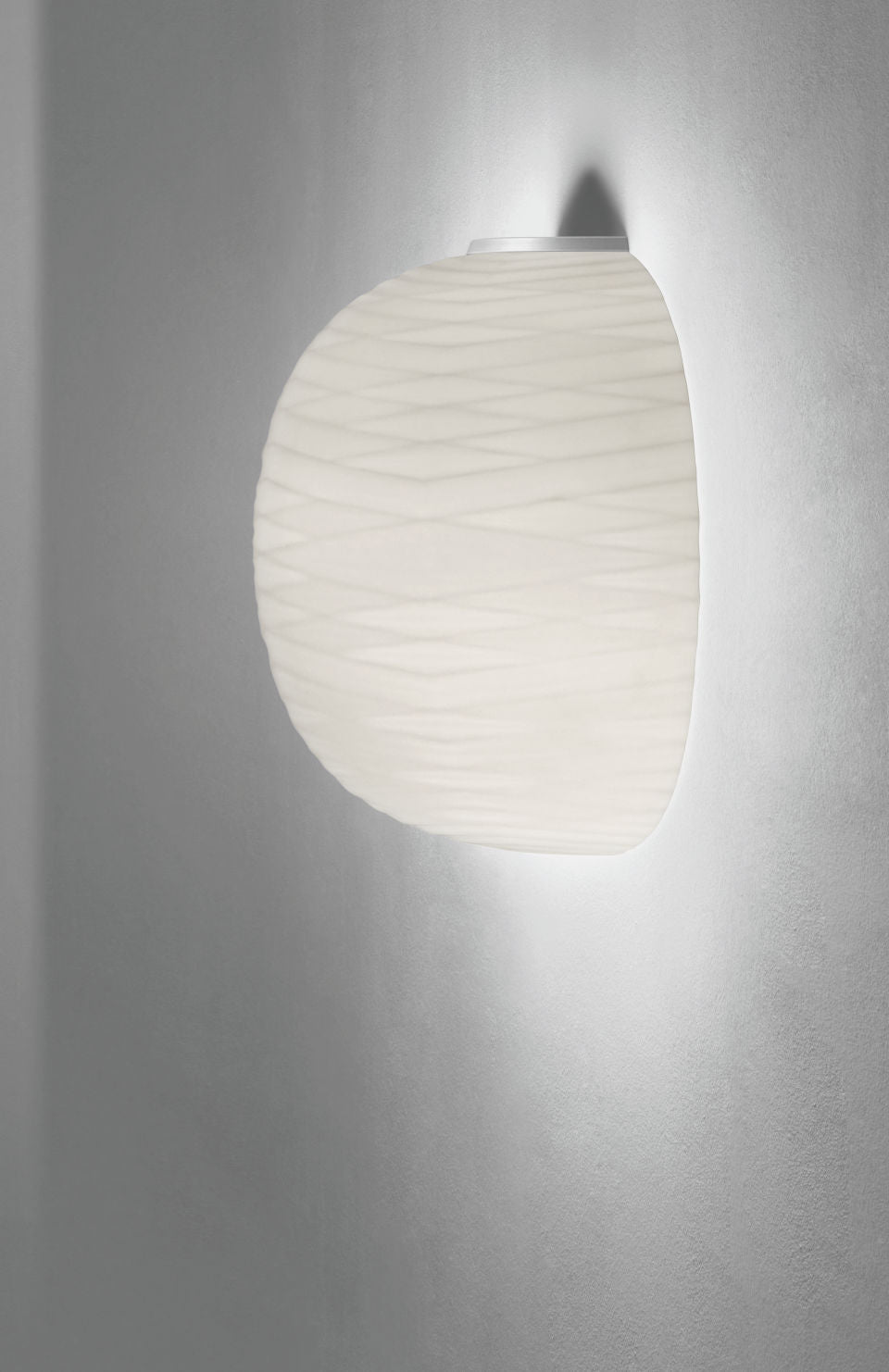 Pattern Glass Wall light, Glass Vintage Lights, Wabi-sabi lighting, Round shape wall lamp, best contemporary lighting, modern lighting options, contemporary lamps