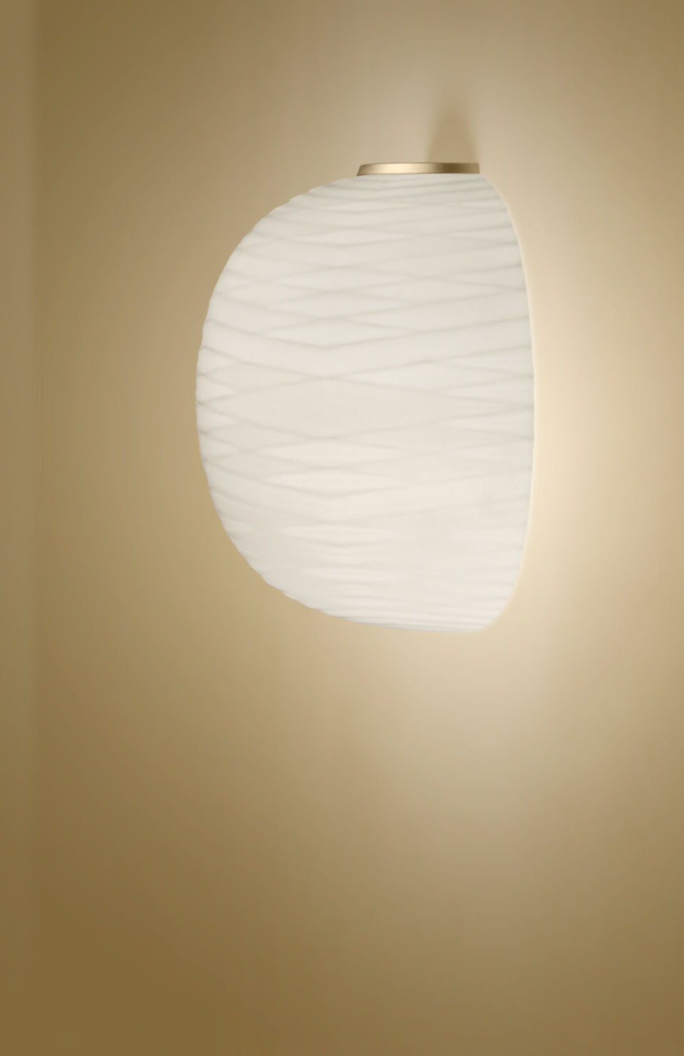 Pattern Glass Wall light, Glass Vintage Lights, Wabi-sabi lighting, Round shape wall lamp, best contemporary lighting, modern lighting options, contemporary lamps