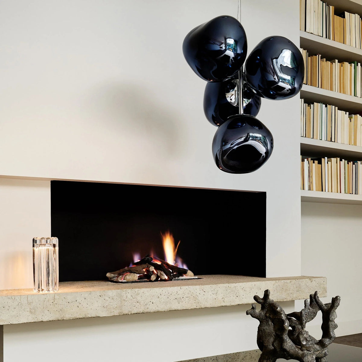 Melt Mini Chandelier by Tom Dixon, designer chandelier with sculptural organic forms for luxury interiors ✨