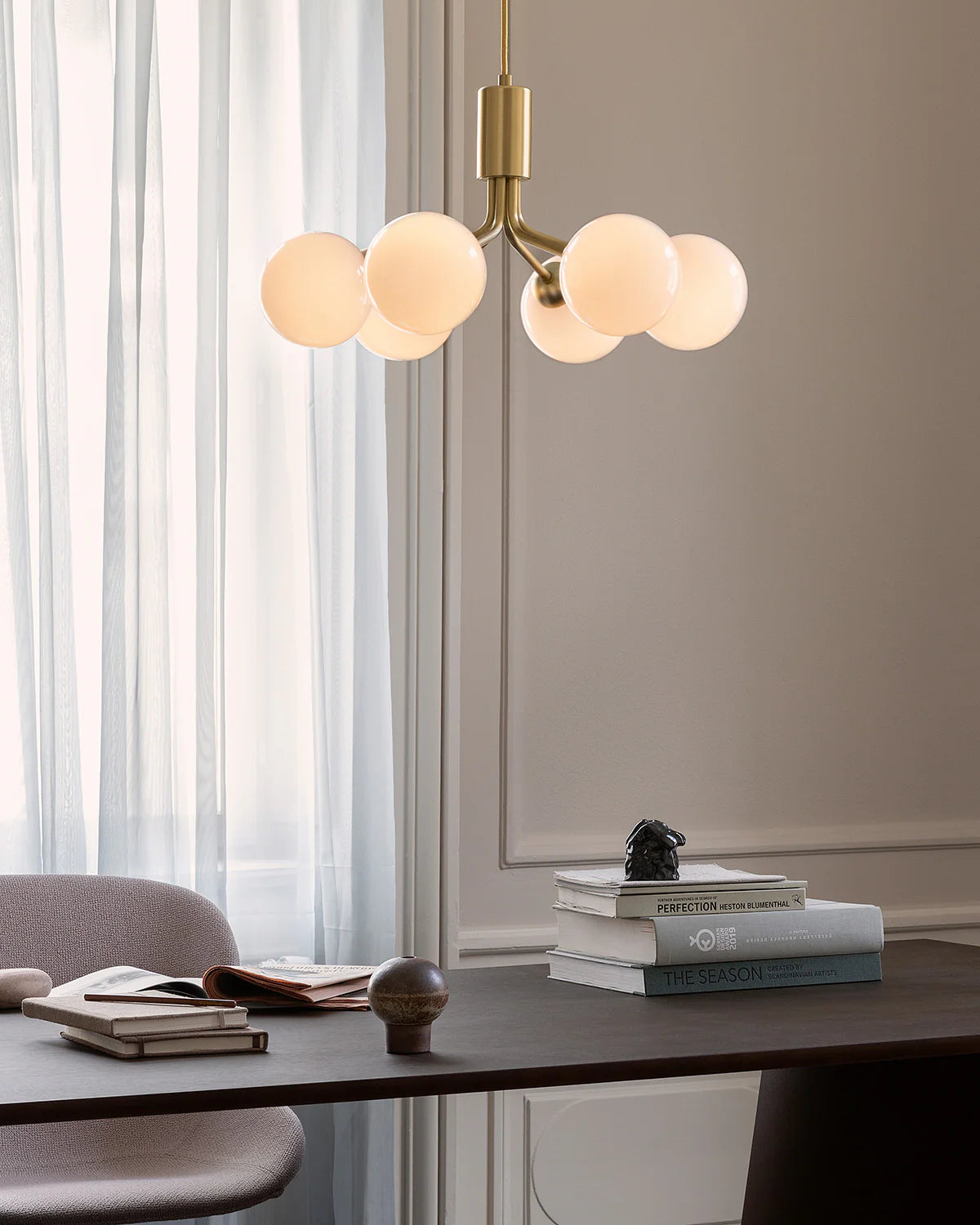 Apiales 6 Chandelier by Nuura