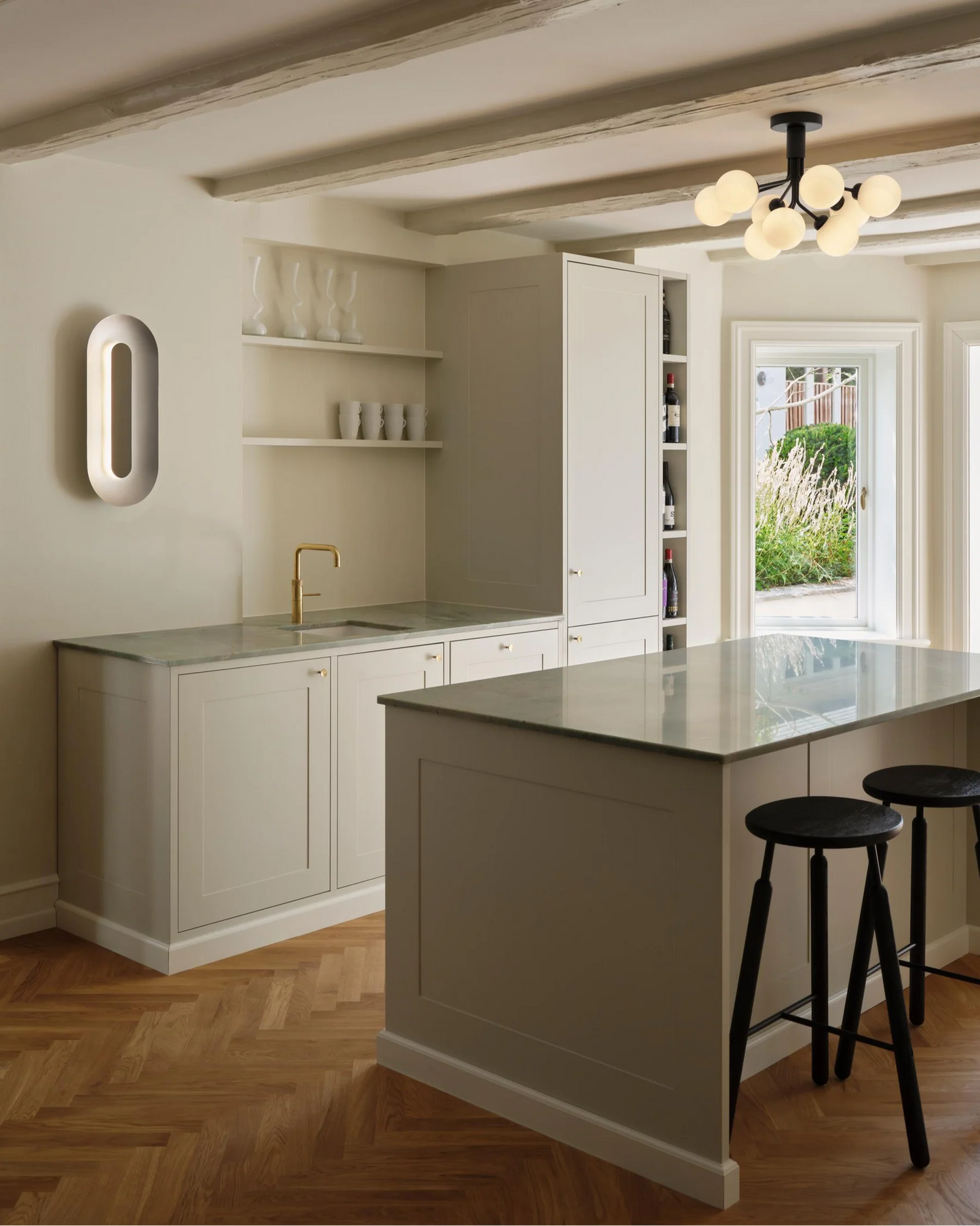 Apiales 9 Ceiling Lamp by Nuura