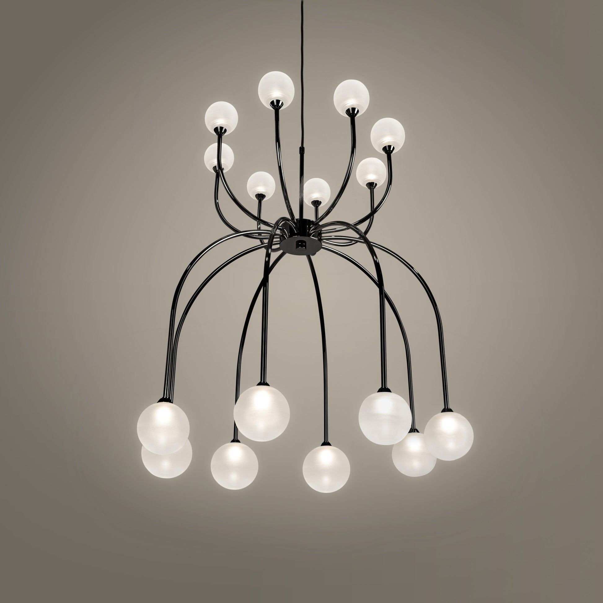 Penélope H16 chandelier by Ilfari, modern European designer chandelier with sculptural luxury lighting design for premium interiors