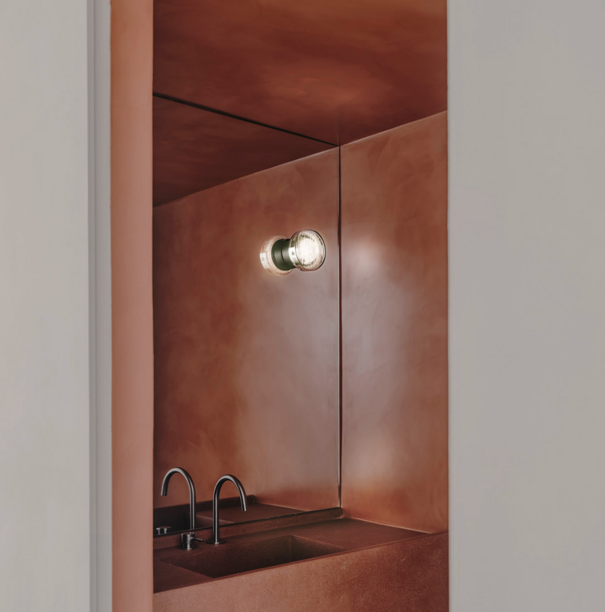 Roc Wall Lamp by Marset