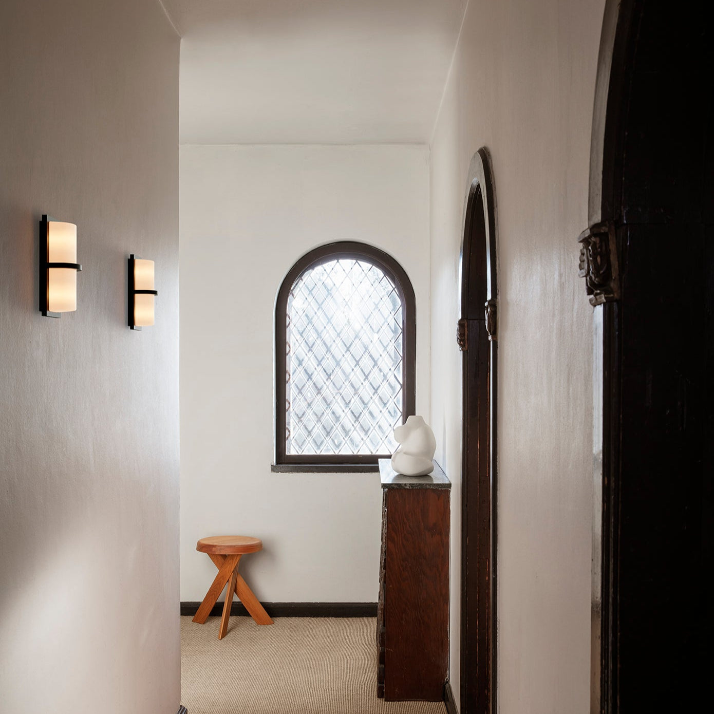 Ublo by Astep – contemporary wall and ceiling lamp with a compact circular design, soft diffused light, and timeless elegance for modern interiors.