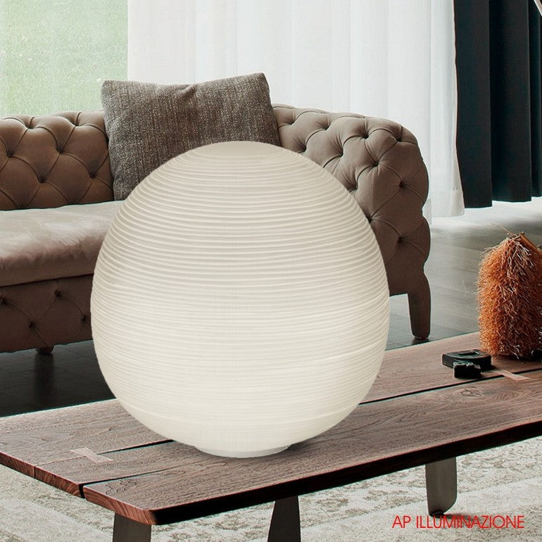 BALLON WHITE TABLE LAMP 