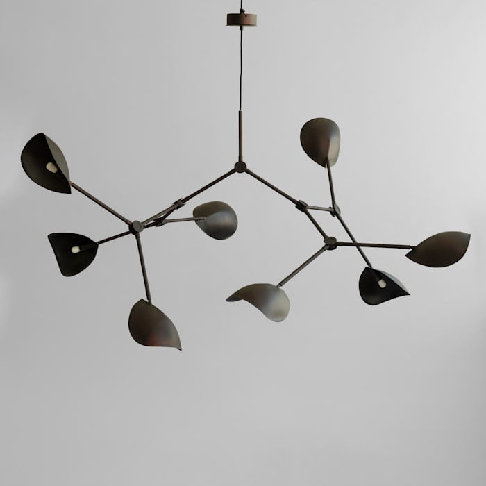 Stingray Grande Chandelier by 101 Copenhagen featuring dramatic, flowing arms and a bold sculptural presence for modern luxury interiors.

