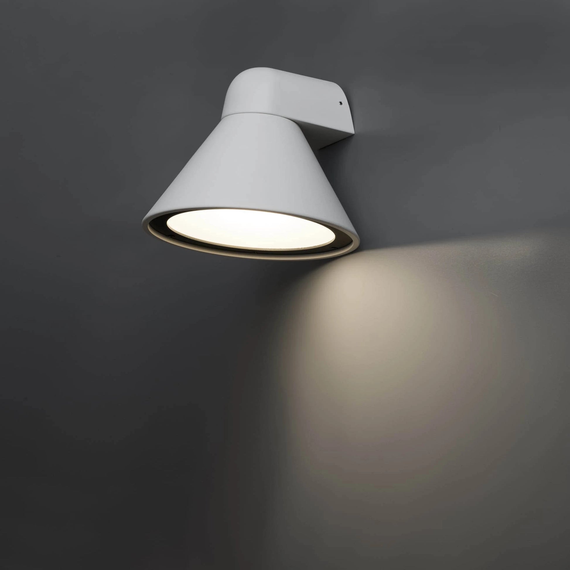 luxury lighting online , top lighting brands online in India, lighting brands, lighting websites