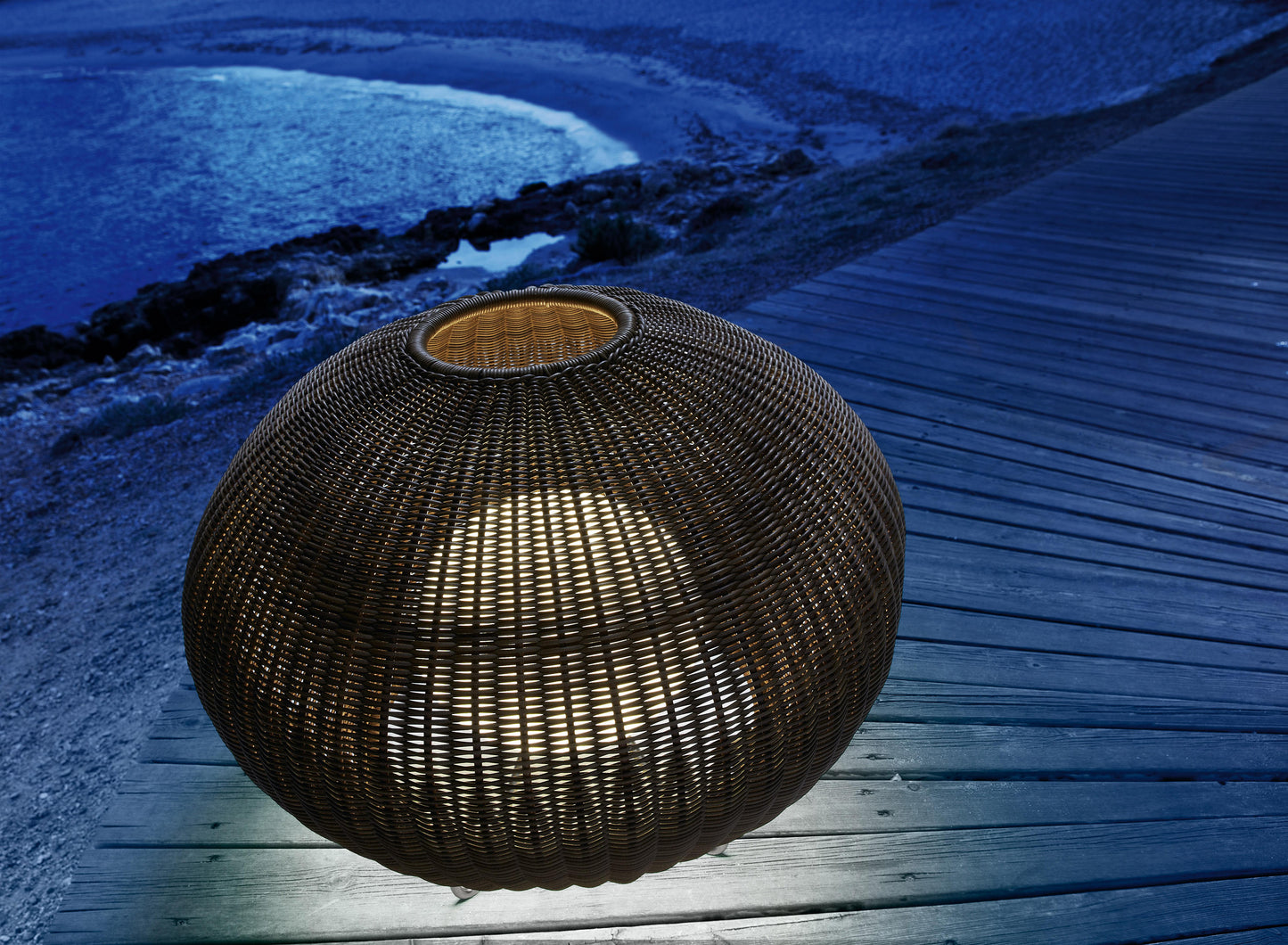 brown wicker rattan outdoor table lamp, brown rattan table lamp beach side