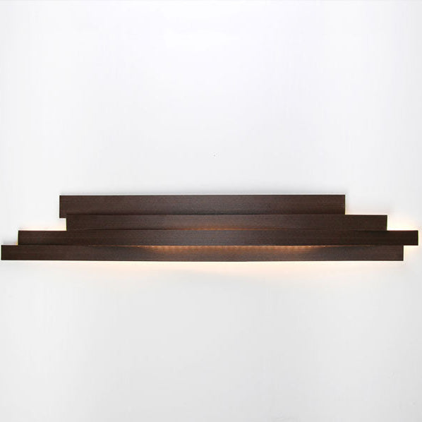 Discover the Li Wall Lamp—an elegant minimalist lighting design that provides soft ambient illumination for contemporary interiors.