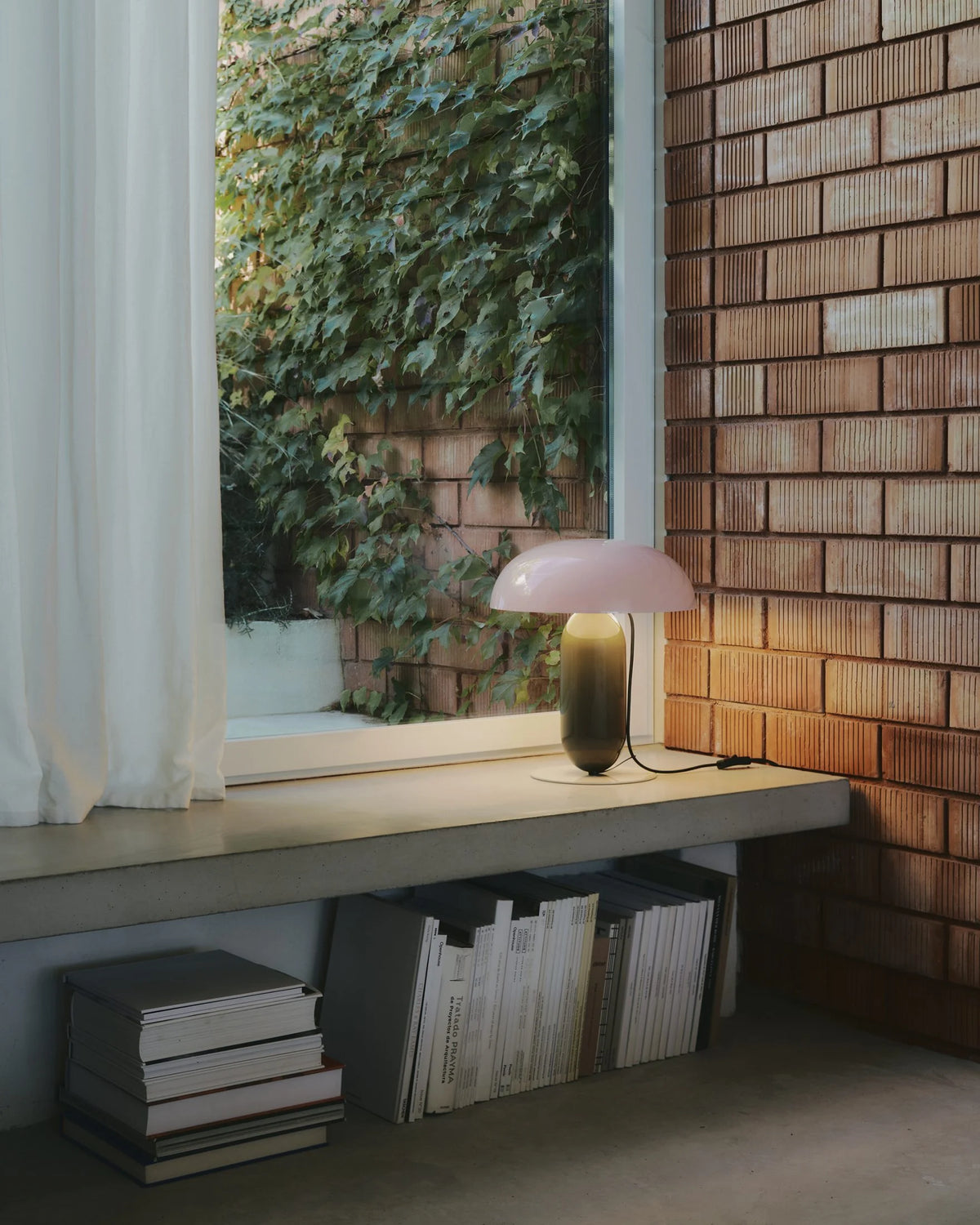 Gambosa Table Lamp by Marset, Spanish designer table lamp with contemporary design for luxury interiors and decorative lighting ✨