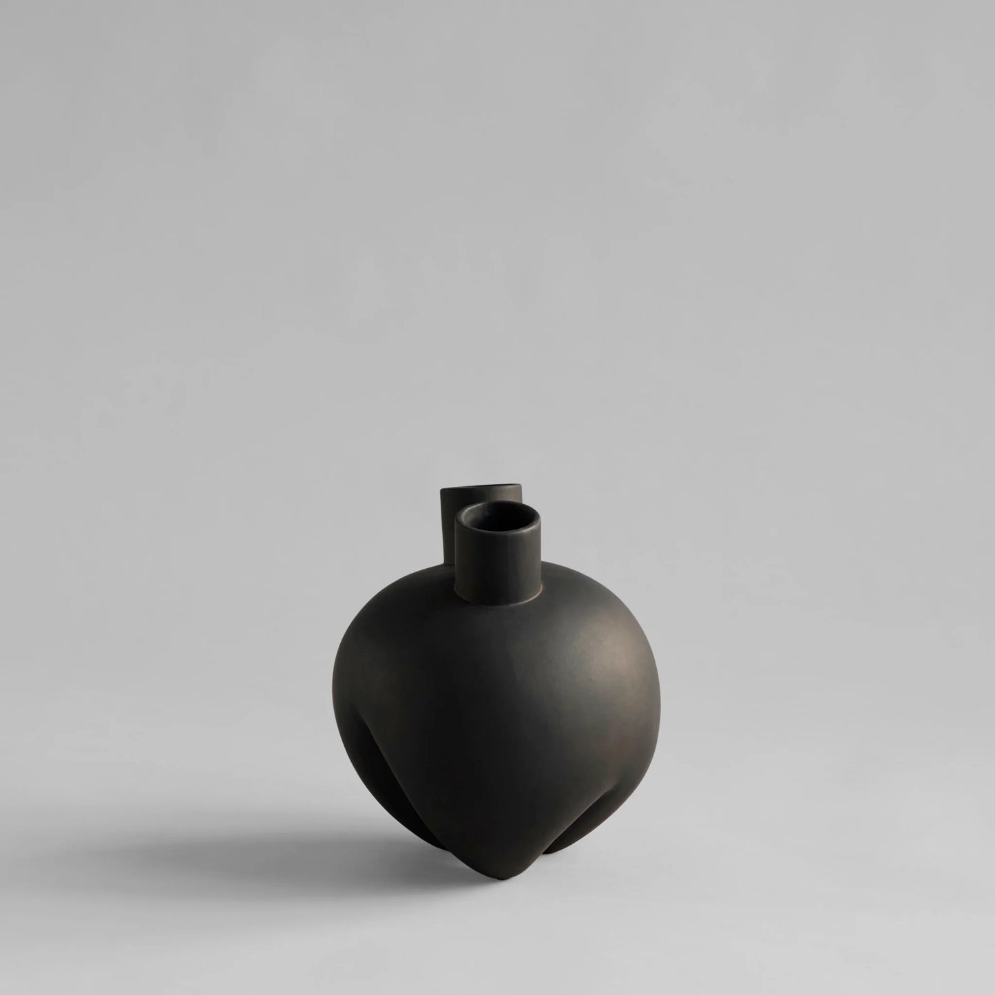 Sumo Vase, Horns - Coffee by 101 Copenhagen