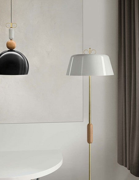 Accent floor lamp