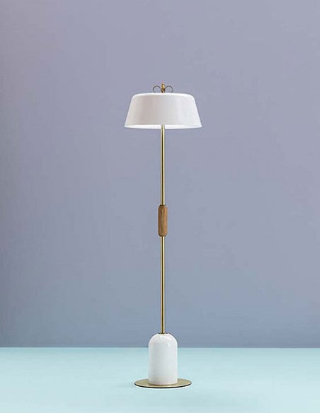 White Floor lamp in classical style 