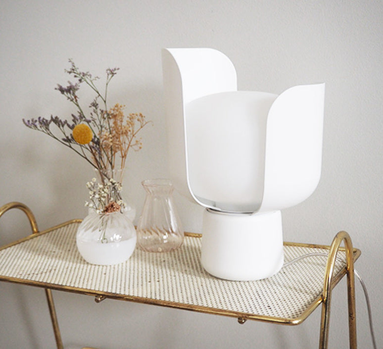 beautiful floral mini lamp, adjustable best table lamp, adjustable white table lamps online India