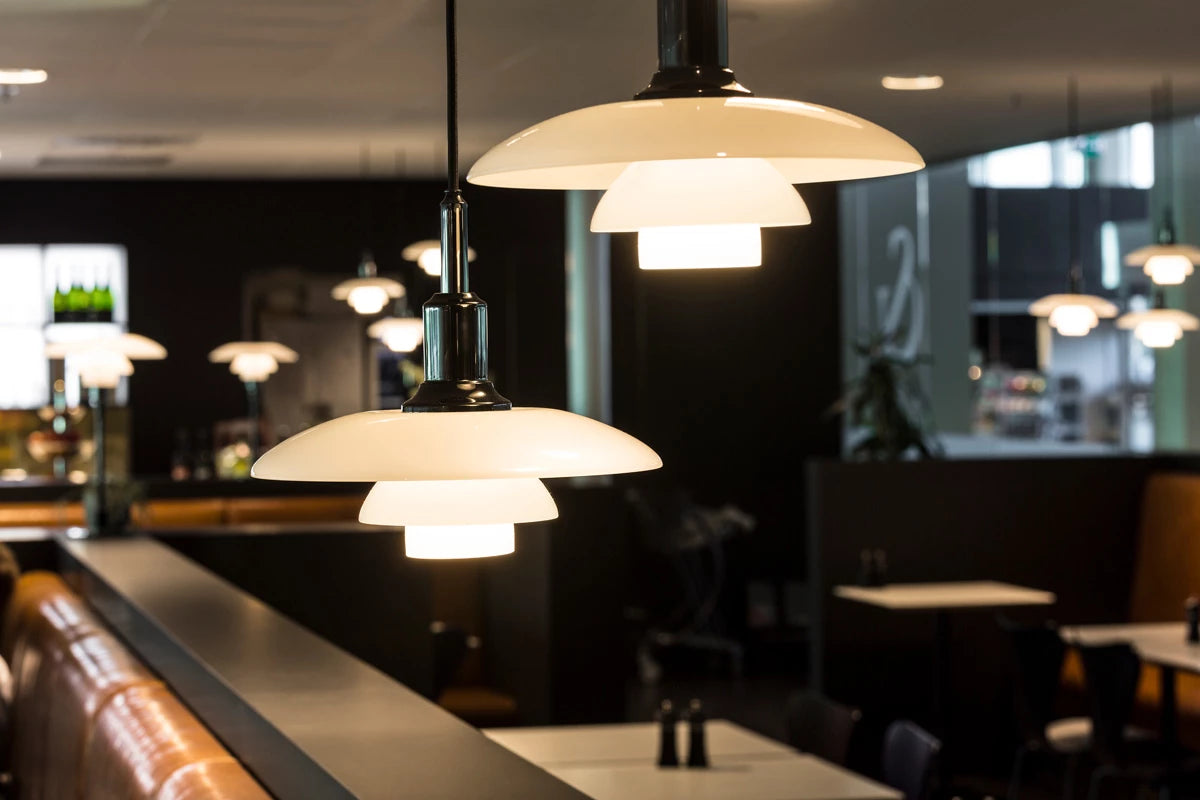 PH 3/2 pendant Light by Louis Poulsen