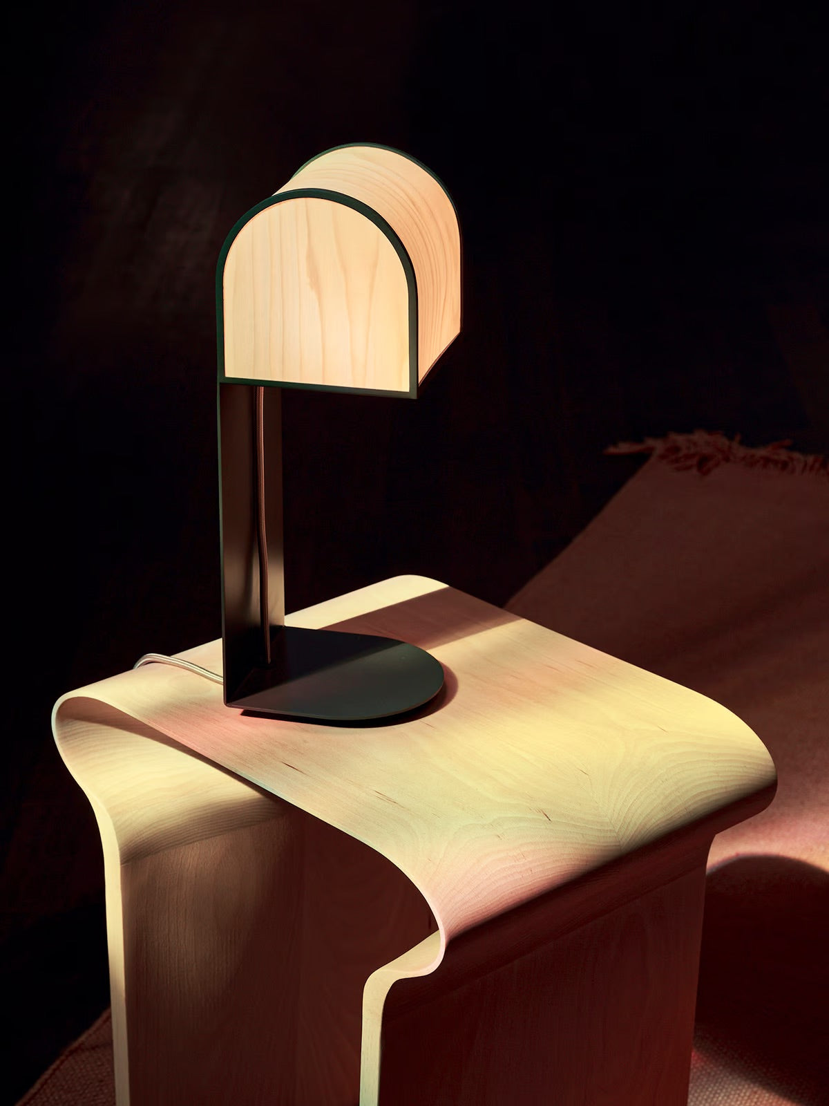 Pink Wood Veneer Table lamp. Boho Chic Table lamp, Bohemian chic table lamp. table lamp design. small table lamp