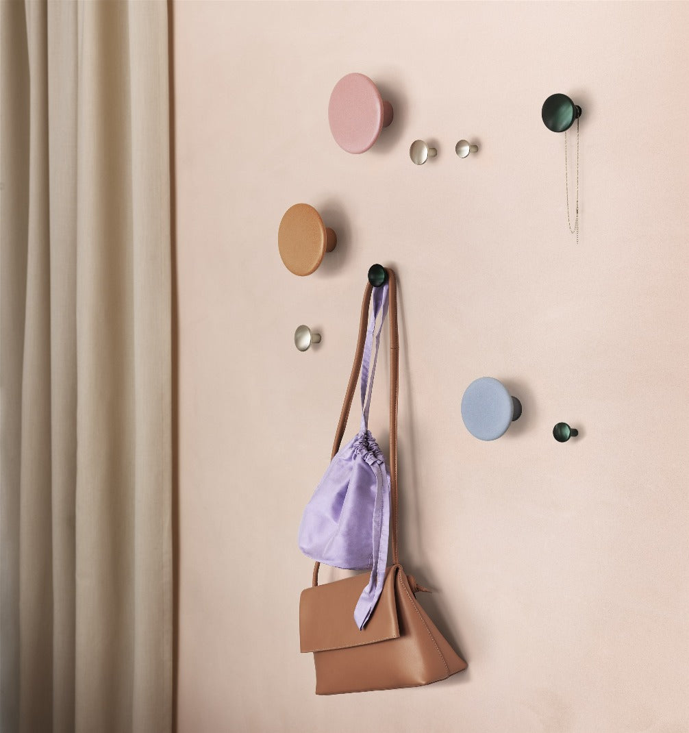 A member of the Dots collection, the Dots Metal are ideal for kitchens, bathrooms, bedrooms and hallways. Available in three sizes and various colors, Dots Metal can be used for towels, clothes, drawer grips, etc. and allow you to create your own graphic pattern on the wall. Muuto Handles Coat Hooks